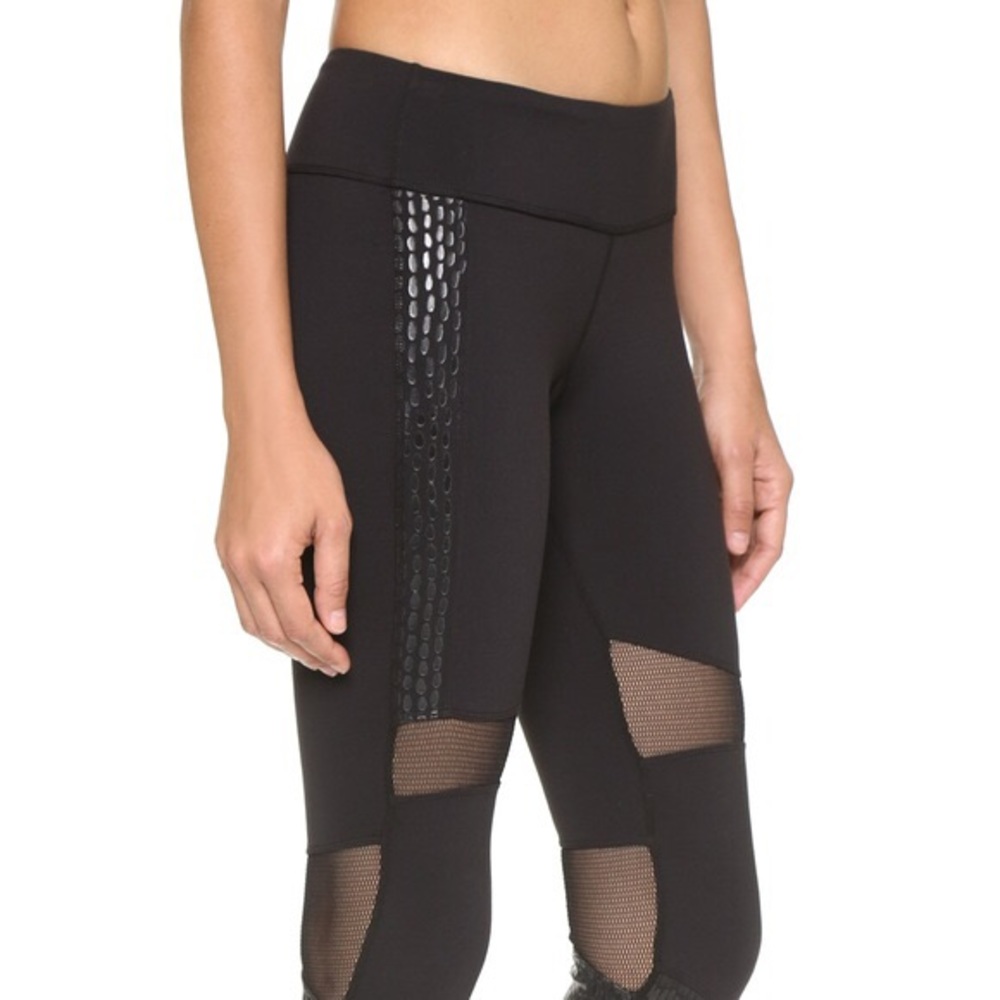SOLD Splits59 Noir Legging - Picture 2 of 8